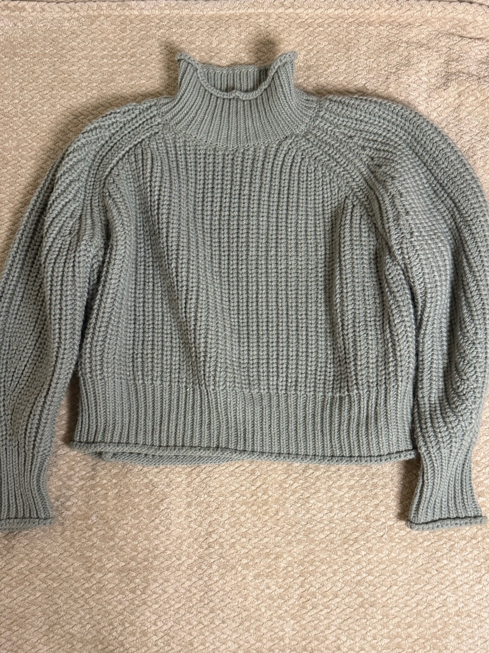 H&M Crewneck Sweater in Sage Green